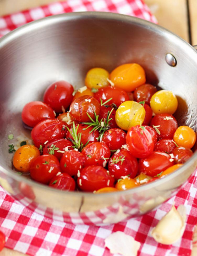 LES TOMATES CERISES CONFITES